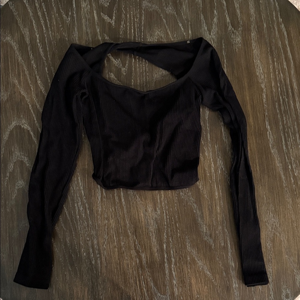 Black Ribbed Long-Sleeve Square Neck Crop Top